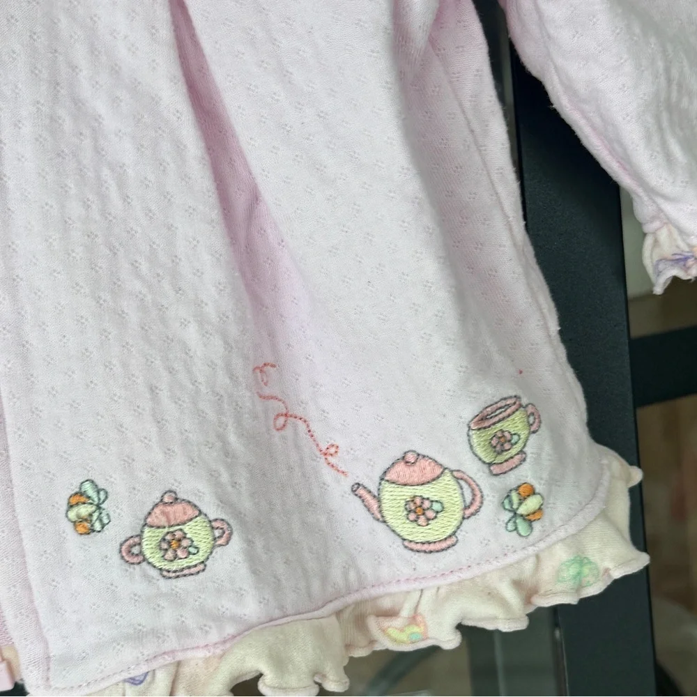 Vintage 2006 Precious Moments baby girl embroidered hoodie zip up cutie teapot